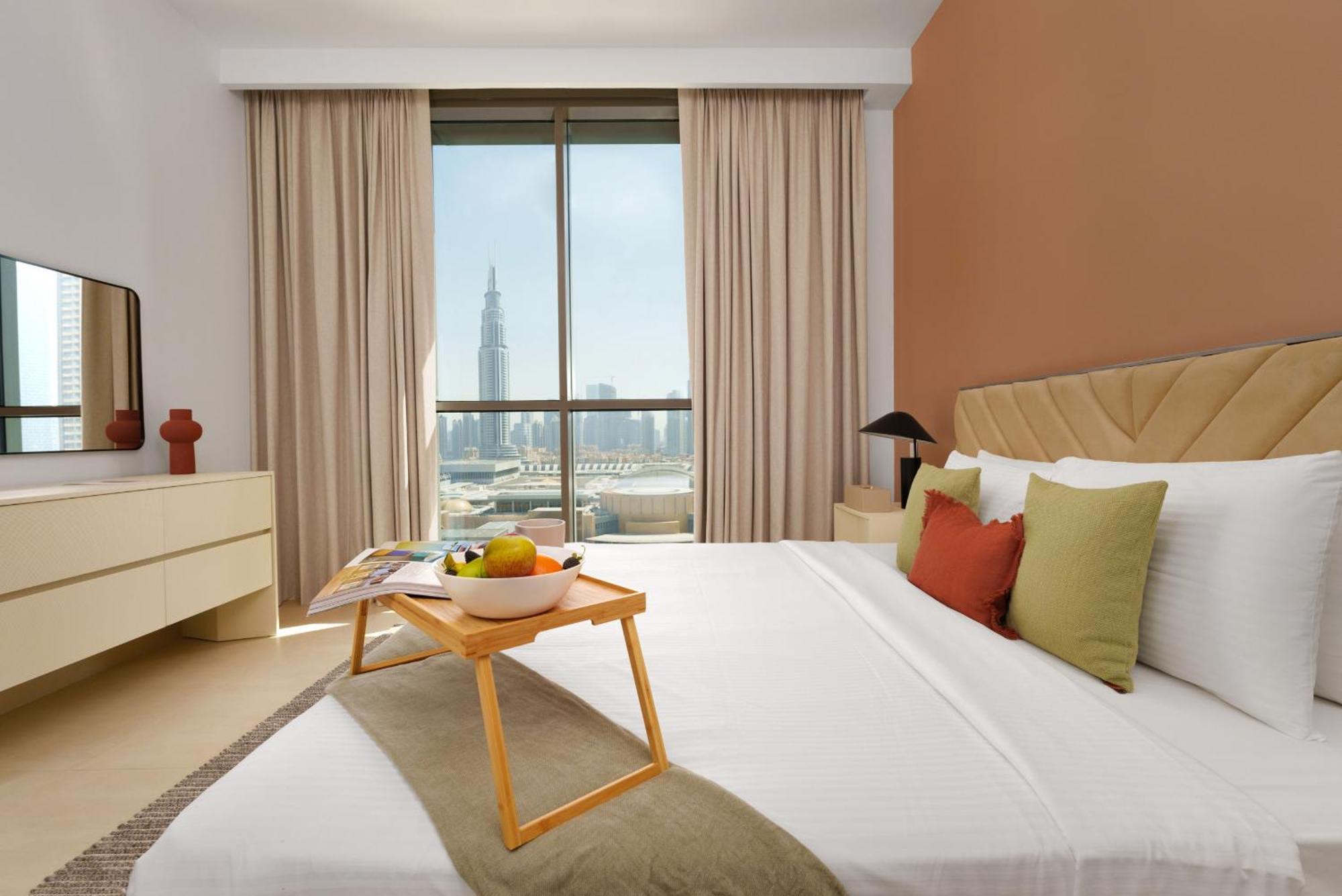 Apartment Elite Escape - 3 Bhk Burj View & Mall Access