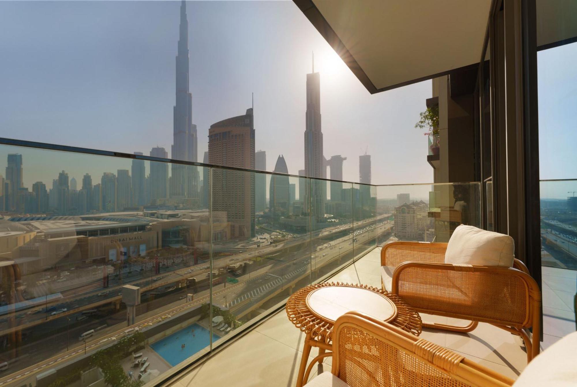 Apartment Elite Escape - 3 Bhk Burj View & Mall Access Dubai