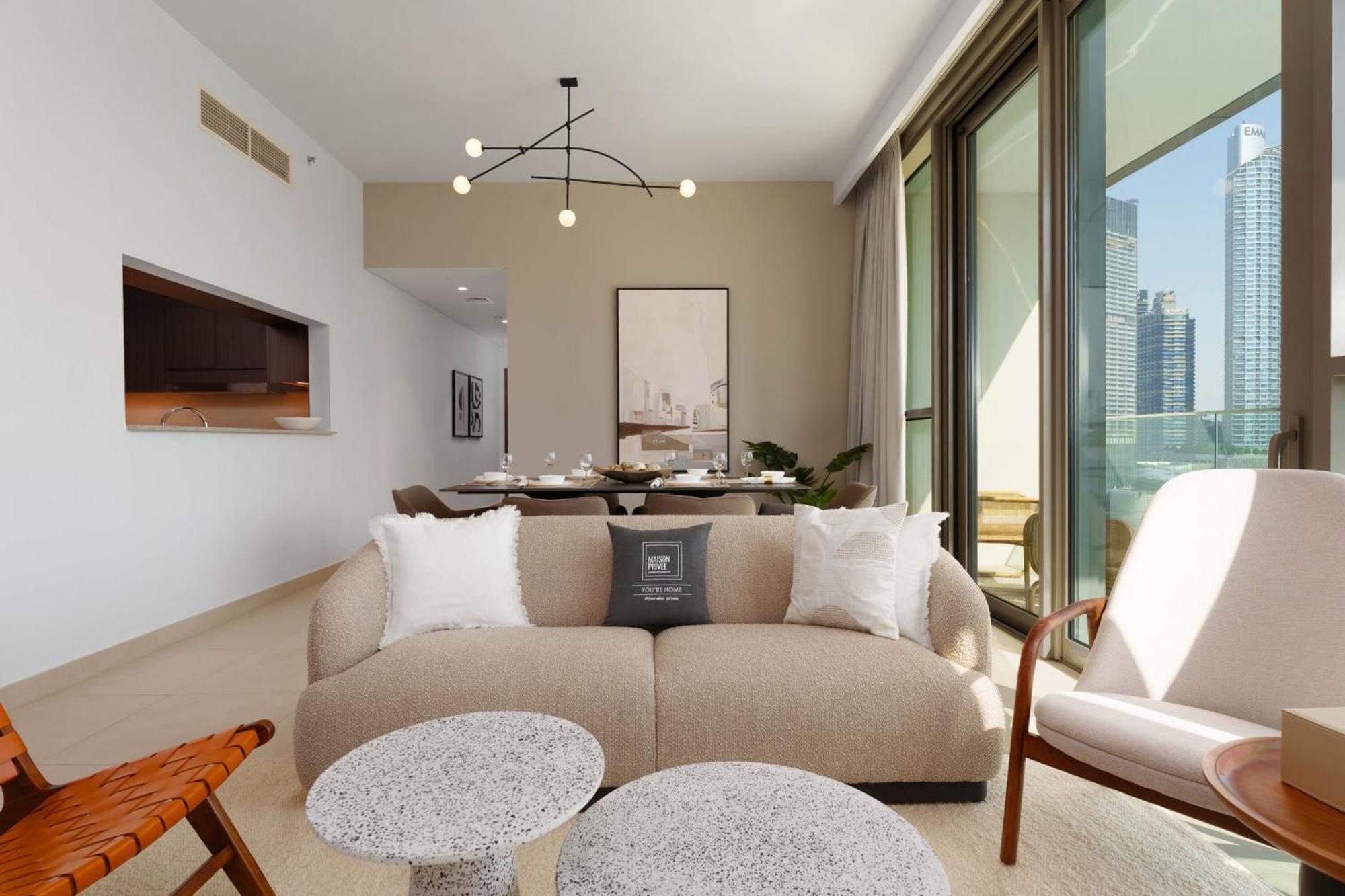 Apartment Elite Escape - 3 Bhk Burj View & Mall Access *